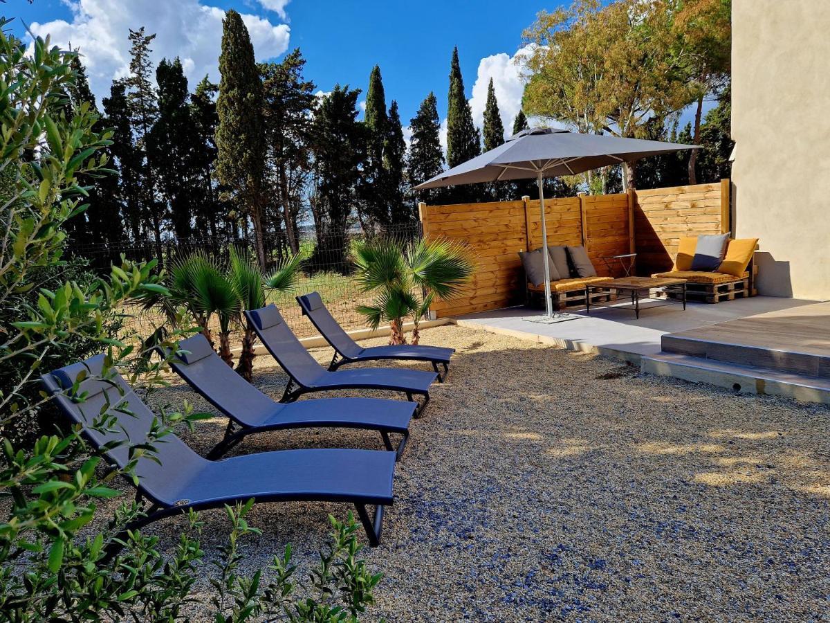Domaine De Merins, 10 Couchages Avec Piscine, Face A La Riviere, A 4Km De La Plage Fleury  Dış mekan fotoğraf