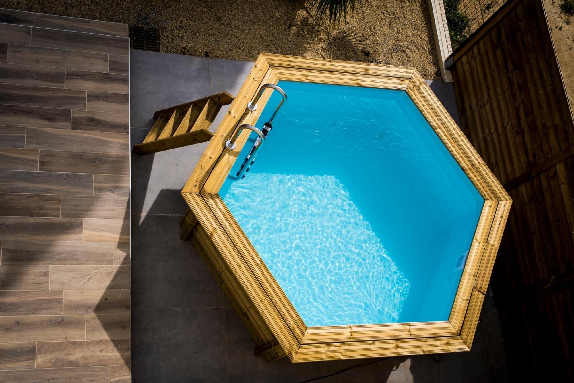 Domaine De Merins, 10 Couchages Avec Piscine, Face A La Riviere, A 4Km De La Plage Fleury  Dış mekan fotoğraf